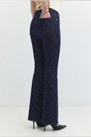 Slim Flare Long Fit Rinse Koyu İndigo Taşlı Kadın Jean Pantolon
