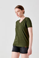 Slim Fit V Yaka Haki Kadın T-shirt