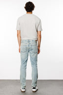 Slim Relaxed Fit Düz Paça Açık İndigo Erkek Jean Pantolon