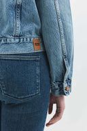 Trucker Regular Fit Fermuarlı Orta İndigo Kadın Jean Ceket