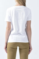 Slim Fit V Yaka Baskılı Beyaz Kadın T-shirt